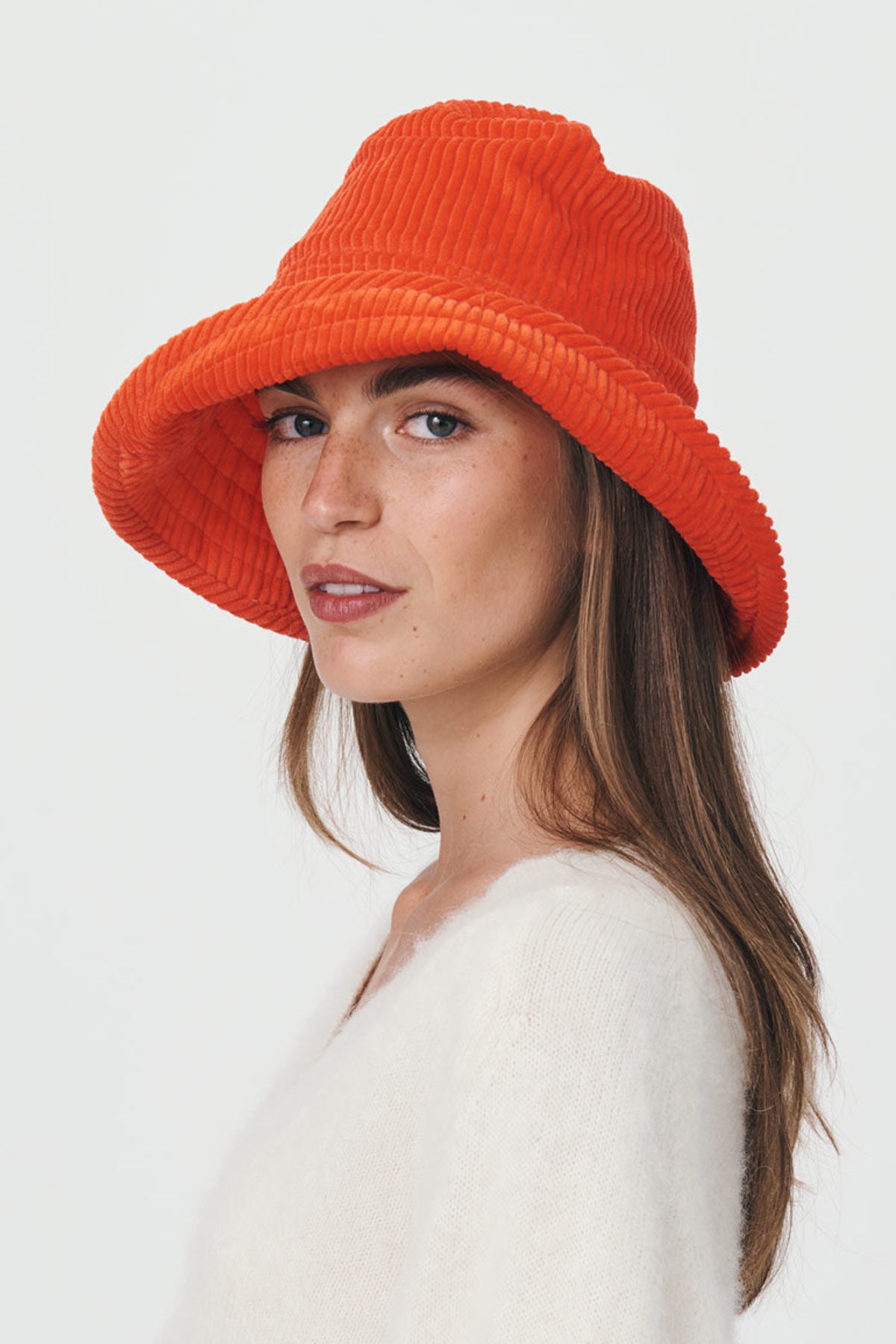 Cord best sale bucket hat