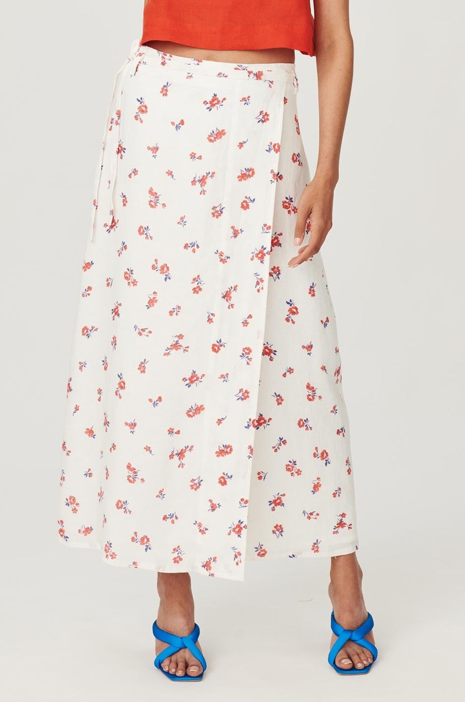 Floral midi hotsell skirt 00